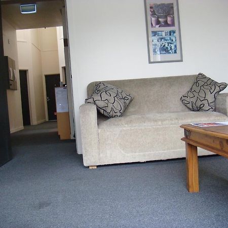 Albergue Cromwell Backpackers Exterior foto