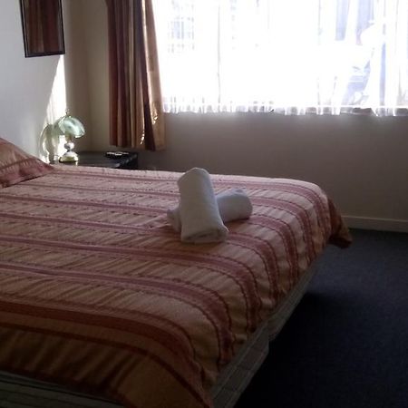 Albergue Cromwell Backpackers Exterior foto