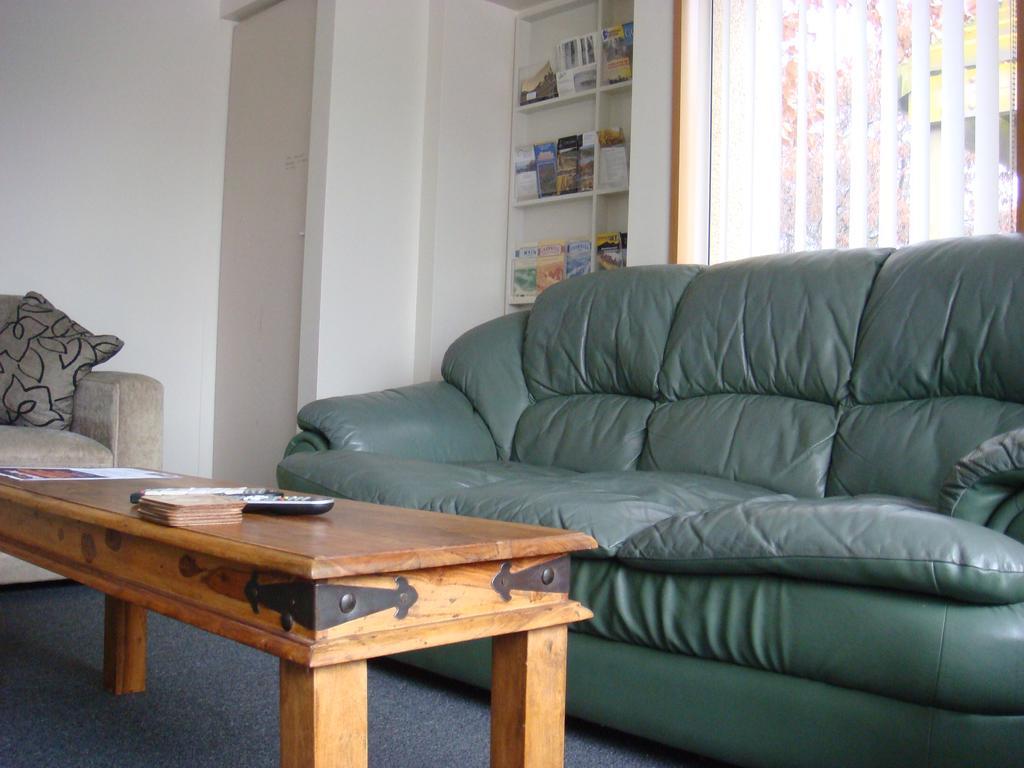 Albergue Cromwell Backpackers Exterior foto