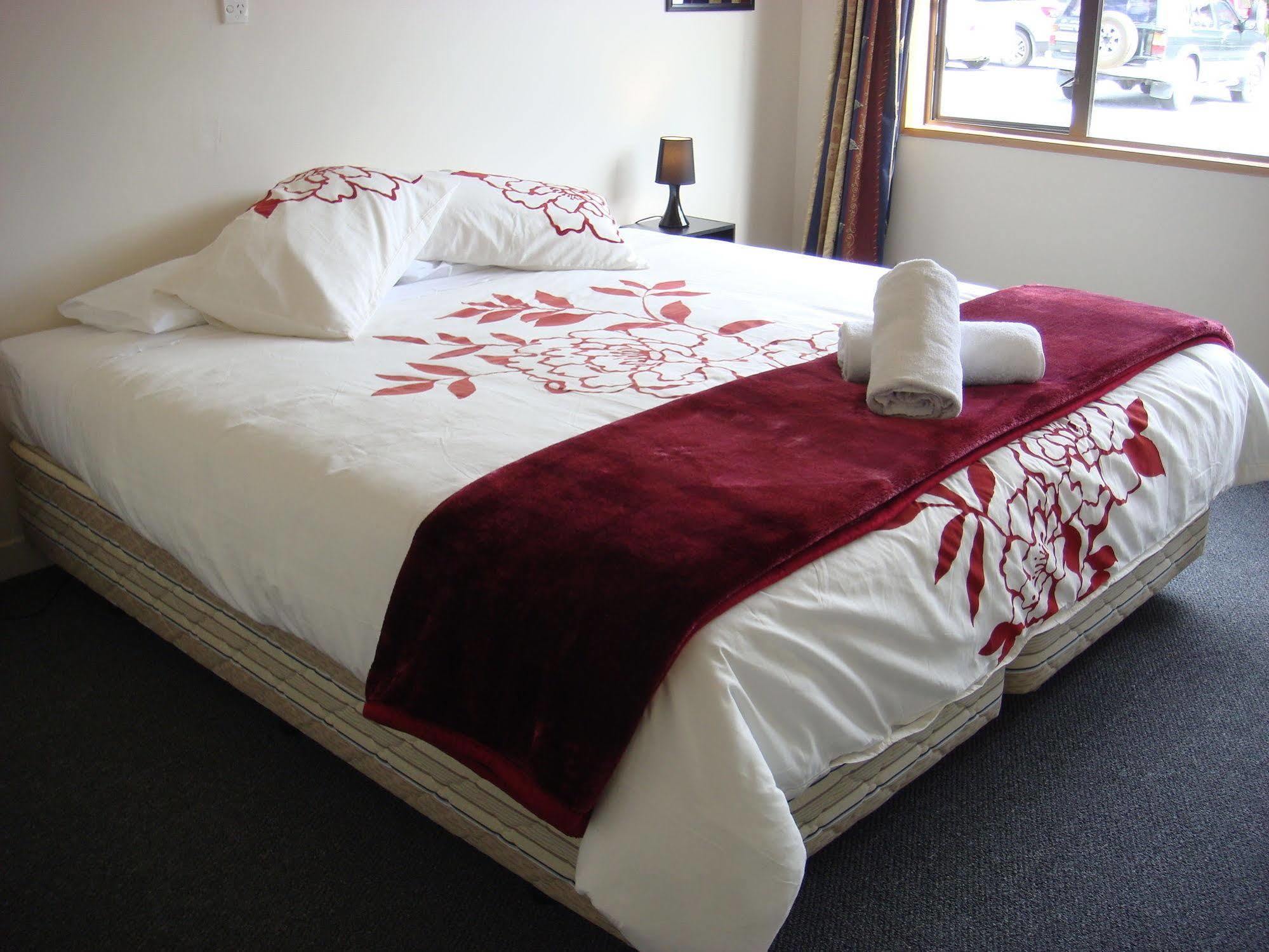 Albergue Cromwell Backpackers Exterior foto
