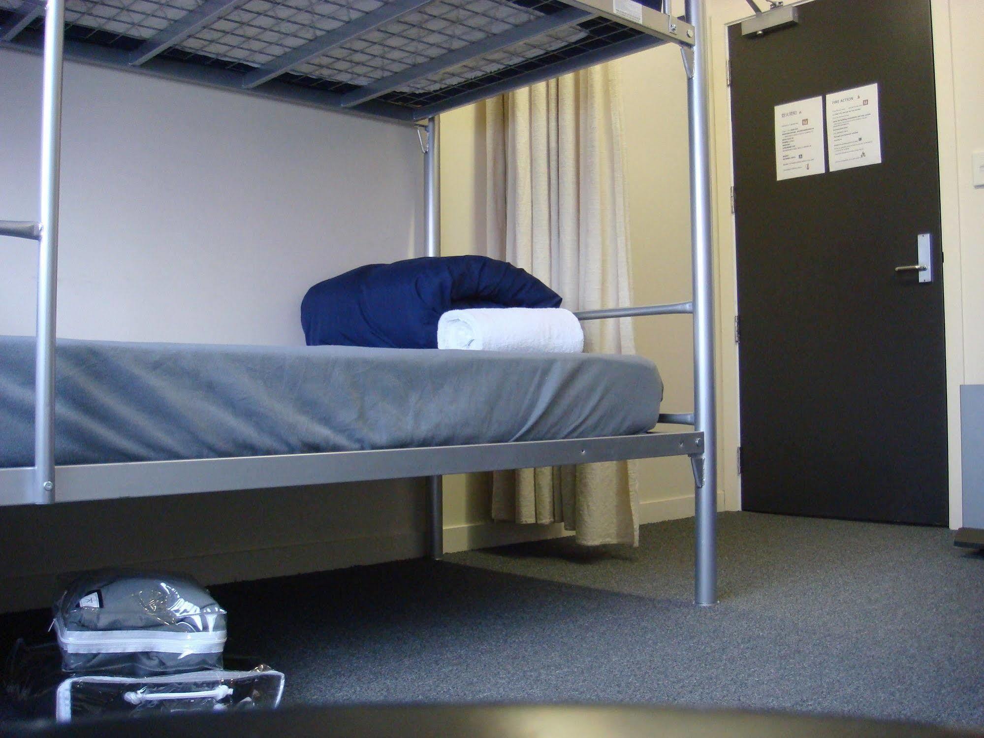 Albergue Cromwell Backpackers Exterior foto