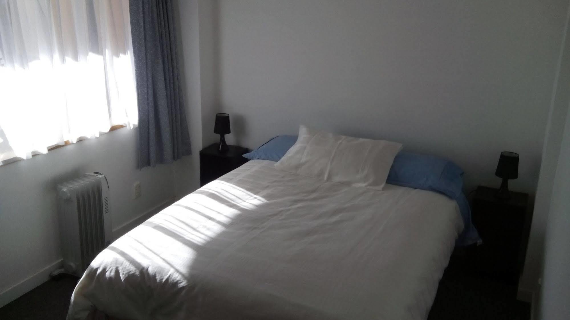 Albergue Cromwell Backpackers Exterior foto